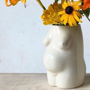 RoseGrown ceramic pregnant boob vase planter